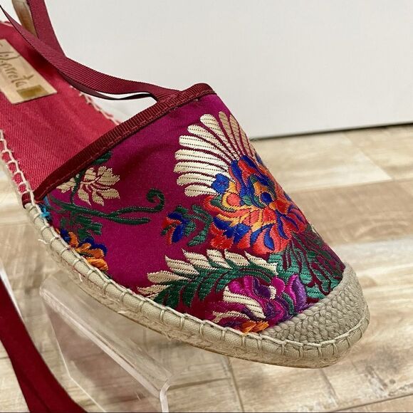 VIDORRETA Silk Embroidered Lace Up Espadrille NWOT - Picture 13 of 14
